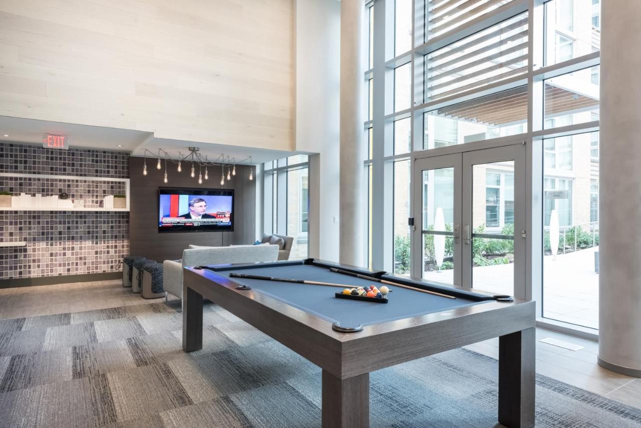 Global Luxury Suites Crystal City アーリントン エクステリア 写真